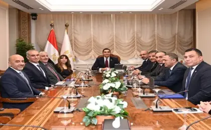 وزير الشباب يؤكد أهمية تكامل الجهود بين مؤسسات الدولة والقطاعين المصرفى والخاص لدعم منظومة اكتشاف المواهب